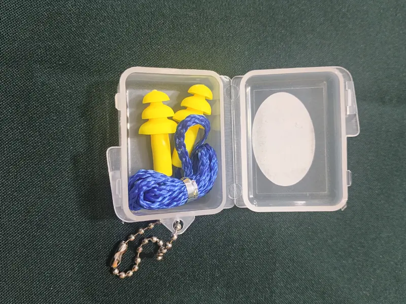 Tapa oído caja plástica Zubiola