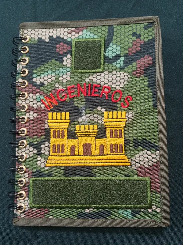 Libreta camuflada personalizada Ingenieros